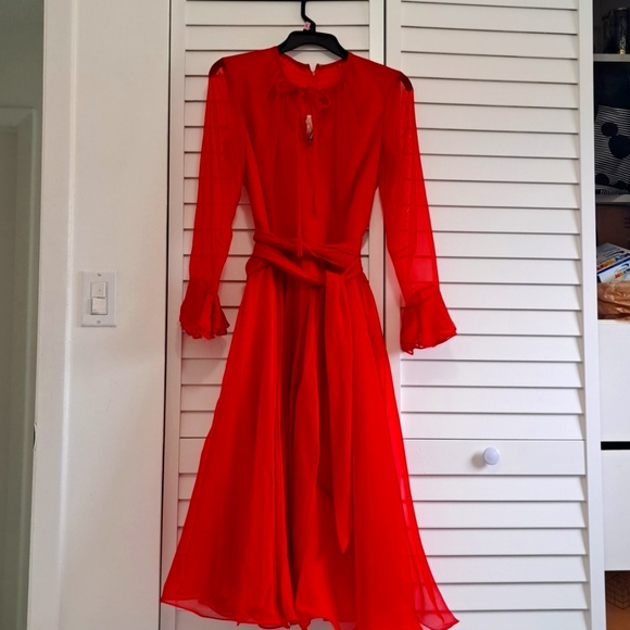 Miss Eliette California Dresses & Skirts - Beautiful Vintage dress Miss Elliette Size 8